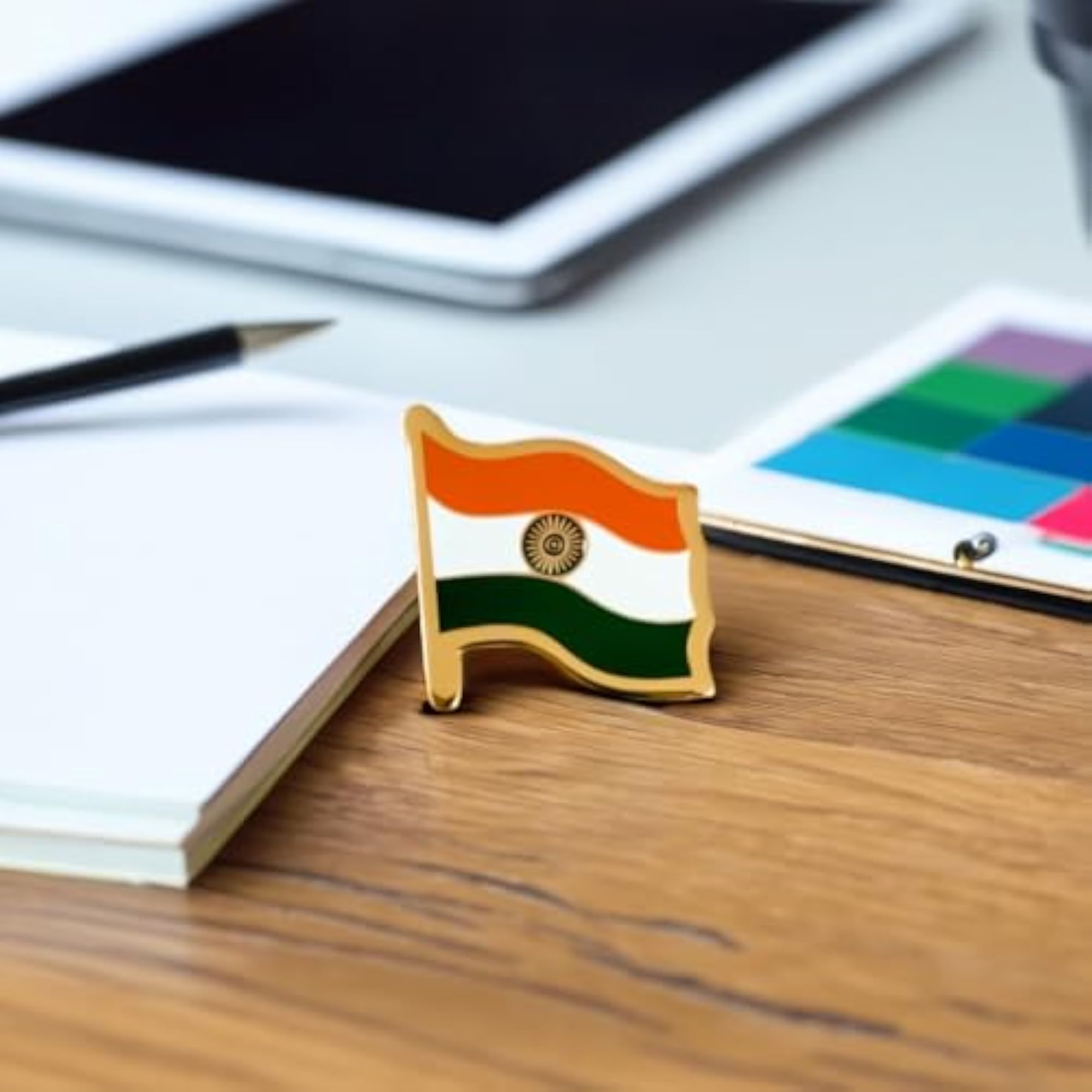 Brass Metal Indian National Flag Badge with Pin, Brooch