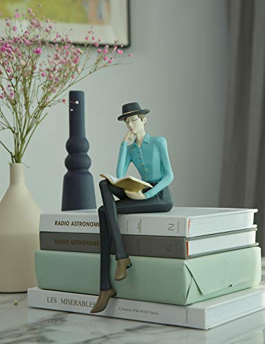 posiert lesend für Lektüre-Deko - Detailansicht von HAUCOZE Mann Skulptur Test 2026 – Dealfoxx.de