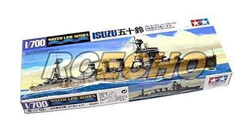 Maquette Tamiya 1/700 Isuzu croiseur japonais de la marine militaire