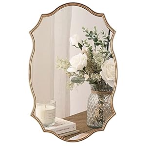 Wall Mirror in Vintage Golden, Decorative 20”x30“ Accent Vanity Mirrors, Wall Mounted Mirror Antique Brass Metal Frame for Living Room Bedroom Bathroom Entryway Stairway Kitchen