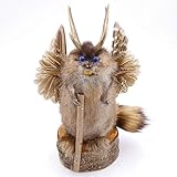Jeder Wolpertinger ist ein echtes Unikat. Deshalb fotografieren wir für Sie jedes Stück einzeln. Sie erhalten genau diesen Wolpertinger. Abmessungen: Höhe 35 cm x Breite 25 cm Neuware