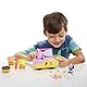 Play-Doh Peppas Eiswagen Bastel-Set, 3 x56g Dosen und 2 x 28 g Dosen Modelliermasse, Peppa und Schorsch Figuren und viele Accessoires und Formen, kreatives für Kinder ab 3 Jahren