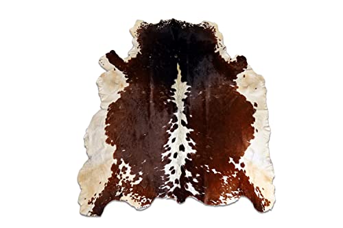 UCHEWON Cowhide Rug Real Natural Large Area Rug Hair On Leather Cow Print Fur Skin Animal Pattern Carpet Wall Decor Hanging Art