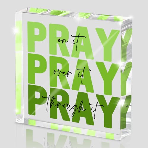 Ideal Christian Gifts for Women - Pray On It,Pray Over It - Bible Verse Desk Art, Inspirational Decor, Green Dorm Room Decor for Women, Desk Decorations for Office, 4 x 4 inches（Green）