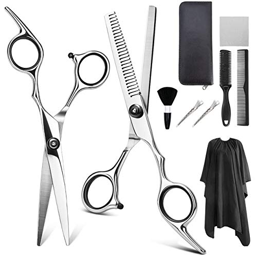 Ciseaux de barbier et brosse à cheveux pour votre routine capillaire