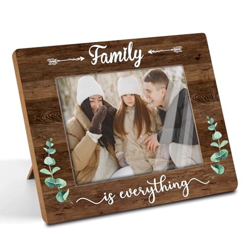 KLYTINK Family is Everyting Wood Picture Frame Warm Home Desk Decor Gifts for Mom Dad or GrandparentsHousewarming Gift for Friends Fits 5x7Inch (Family-2)
