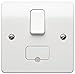13A DP SW. Jednostka złącza, asortyment produktów MK Logic Plus formowana płyta ścienna, przełączniki/gniazda gniazda gniazda przełączników elektrycznych, 1 sztuka w opakowaniu - K1040 WHI