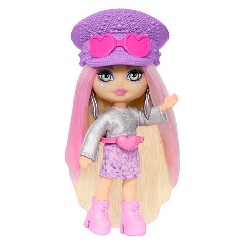 Barbie Extra Fly Mini, Muñeca pequeña con Accesorios metálicos para Festivales y Moda del Desierto, Juguete +3 años (Mattel HPN07)