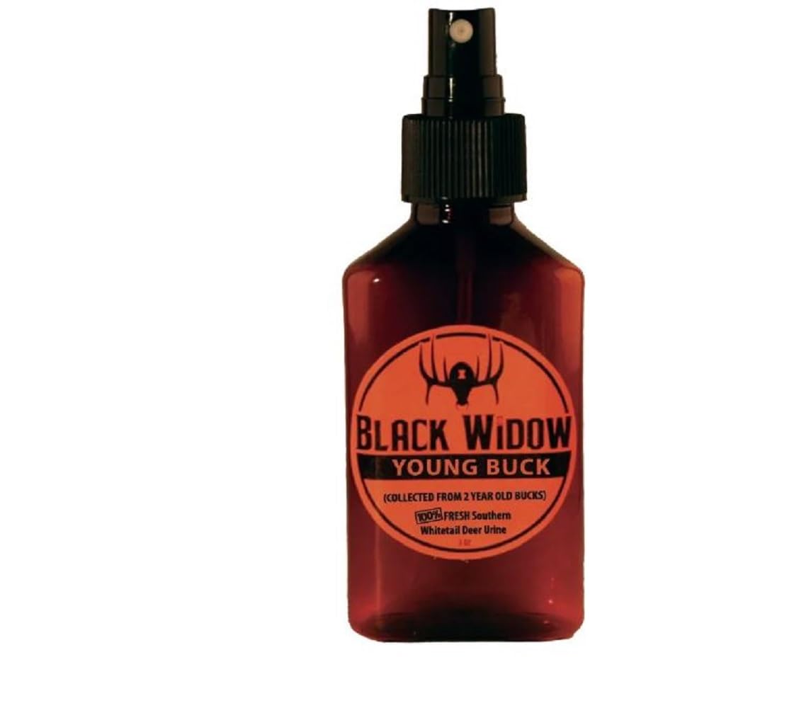 BLACK WIDOW DEER LURES Young Buck 3oz. Sports & Outdoors