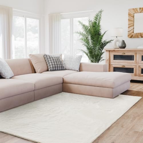 Interiyou Fargo - Teppich Wohnzimmer 200x290 cm Creme - Kurzflor Waschbar und rutschfest - Flauschiger Fellteppich aus Kunstfell - weicher Langflor Fell