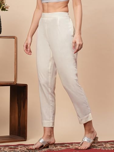 Image of Globus Women Trousers (3641800001 Off-White S)