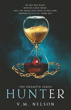 Paperback Hunter (The Dhampyr Series) Book