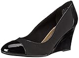 Bandolino Women's Yearla Fabric Wedge Pump