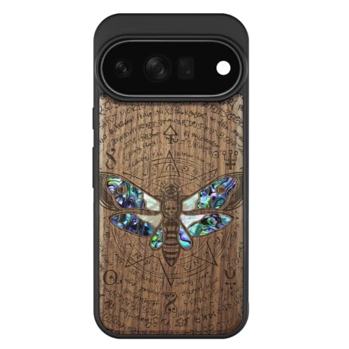 Coque Pixel 11 Pro en bois de noyer Carveit avec gravure tête de mort et Magsafe