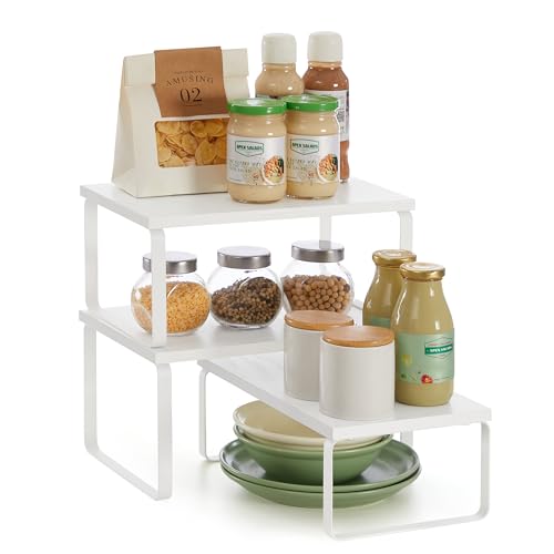 SONGMICS Estante para Especias, Juego de 3, Organizador de Armario, Apilables, Especieros Extensibles, Metal y Madera de Ingeniería, Blanco Nieve y Blanco Mate KCS220W01