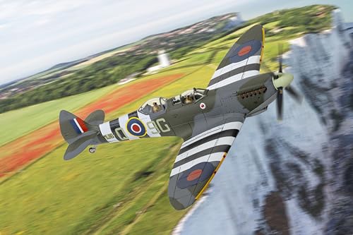 Spitfire T9 Corgi AA29202 avion miniature militaire RCAF MJ627 - 2