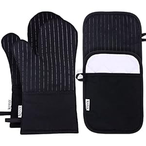 Oven Mitts and Pot Holders Sets, Oven Mitts Heat Resistant to 500 with Cotton Lining and Non-Slip Silicone Striped Surface, Hanging Loop and Potholders, Suitable for Kitchen, Baking, Cooking