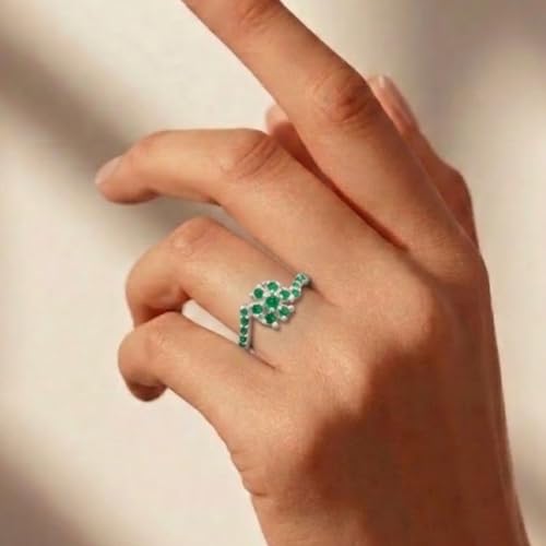 Image of Parasmoni Sparkling Green Floral Ring