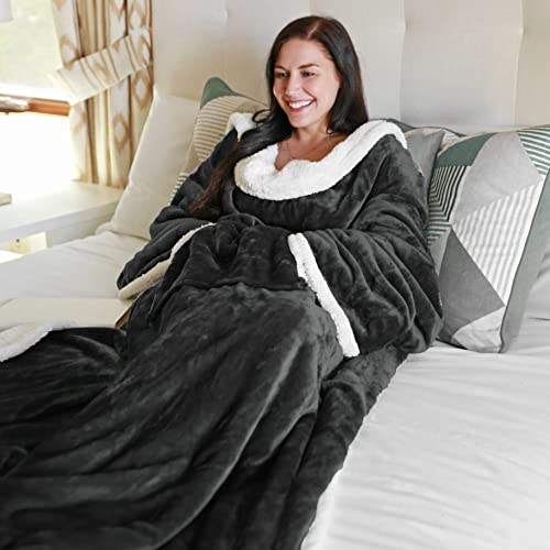 Image of Catalonia Sherpa Wearable Blanket with Sleeves and Kangaroo Pocket