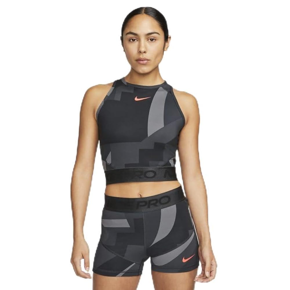NIKE(ナイキ) タンク ブラ。 ナイキ プロ ドライフィット クロップド トレーニングタンク レディース