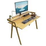 Optimiza tu zona de estudio con el escritorio de bambú Take de 113 cm con altillo, una mesa de estudio funcional diseñada para aprovechar el espacio y mejorar tu comodidad diaria. Su superficie amplia permite trabajar con portátil, cuadernos y accesorios sin sensación de saturación, mientras que el altillo superior eleva el monitor a una altura más cómoda, ayudando a mantener una mejor postura y liberando espacio útil en la mesa. Este diseño a doble altura es ideal para mantener el escritorio más despejado y organizado.