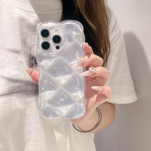Coque iPhone 13 motif treillis diamant parfait pour votre look du quotidien