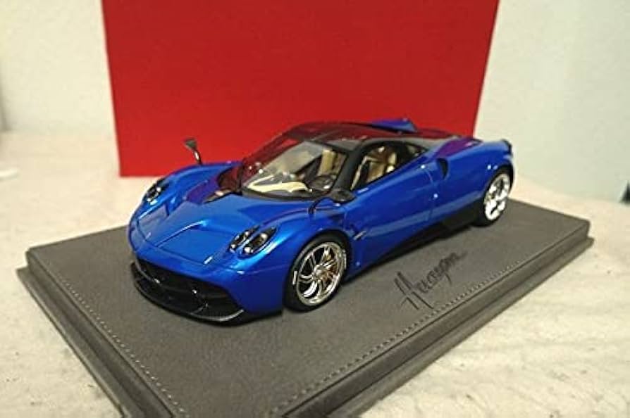 新発売 BBR 1/18 パガーニ ウアイラ Codalunga ミニカー Amazon | BBR パガーニ ウアイラ 1/18 ミニカー 青 Pagani