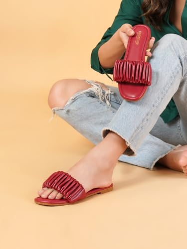 Image of Women's Radiant Flat Sandals Lightweight & Flexible Comfortable Design Anti-Skid Sole Versatile Style For Girls /Ladies