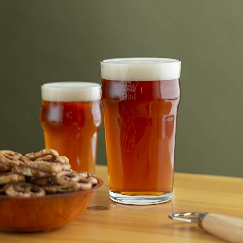KegWorks British Pub Style Imperial Pint Glass with Etched Seal Set of 4 Gift Boxed