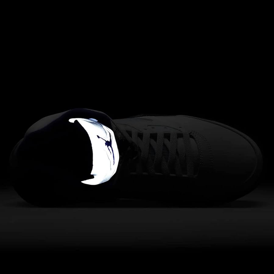 Air Jordan 5 ホワイト/パープル/ブラック 国内5月1日発売予定】ナイキ エアジョーダン 1 ロー コート