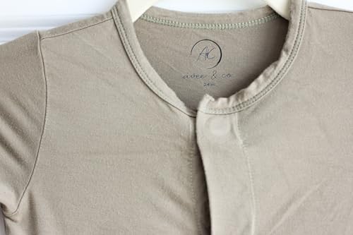 Image of Avee & Co Footie Pajamas - Quick Magnetic Fastener Sleeper for Baby Boy and Girl (0-24 months)