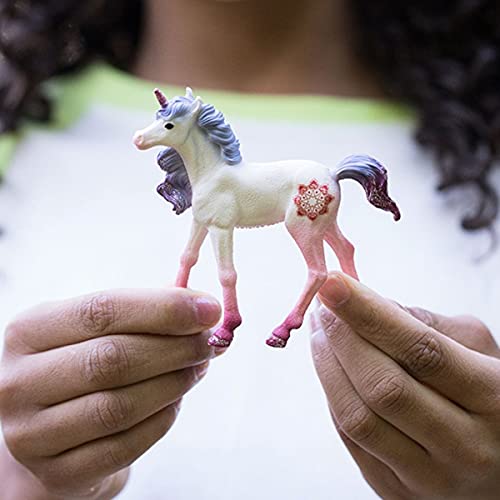 SCHLEICH BAYALA | Mandala Einhorn Fohlen 70716 | detailgetreue, Fantastische Figuren | tolles Geschenk für Mädchen und Jungen | wunderschöne Sammelfiguren | Spielfigur ab 5 Jahren | 9 x 3 x 8 cm