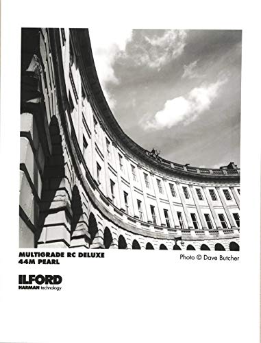 Ilford 1168310 Multigrade Iv Rc Deluxe Resin Coated Vc Variable Contrast Black & White Enlarging Paper thumb #1