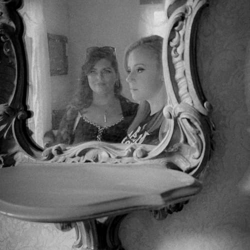 256: Guest Chat with Tina Harmon ("Ghost Tracks" Podcast)