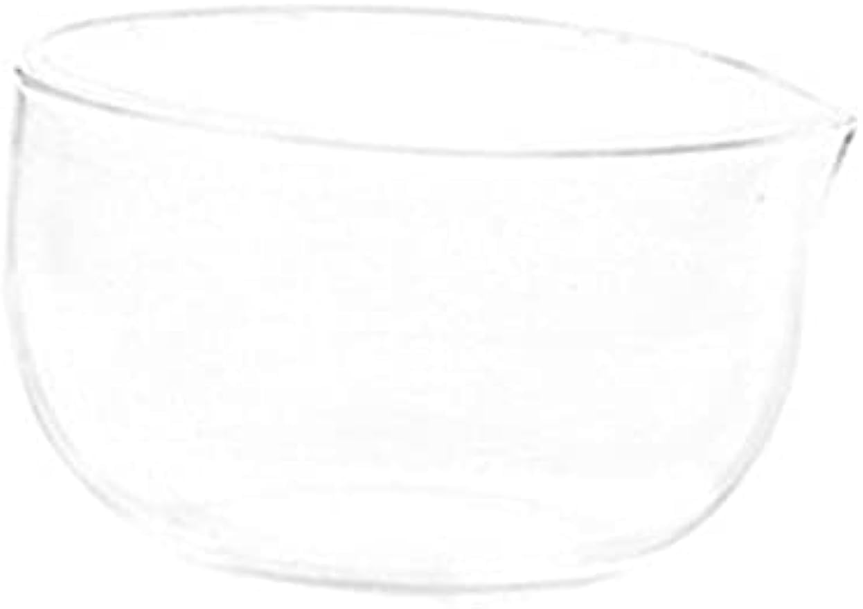 Blauwe Matcha Thee in Een Helder Glas Op Een Witte Tafel Stock Foto