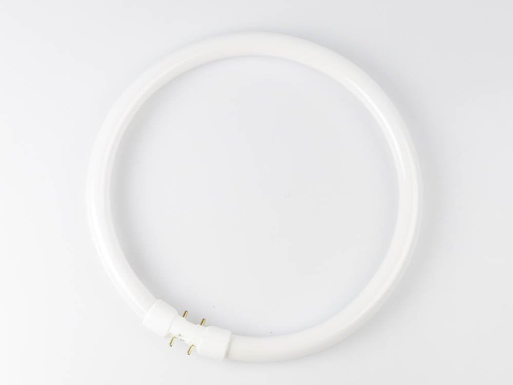 Satco 22 Watt, 9" Diameter Neutral White T5 Circline Bulb