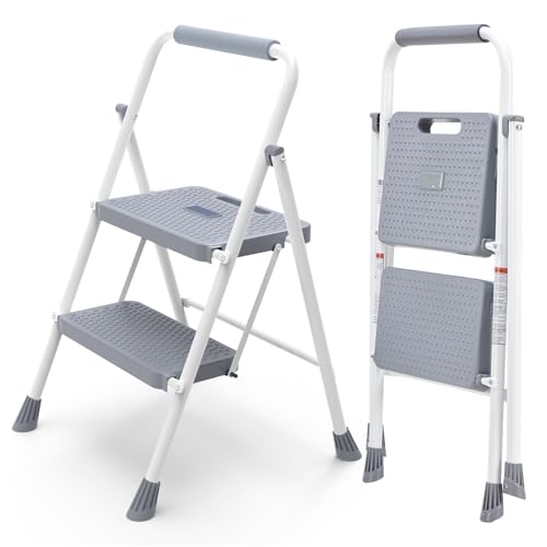 OLIXIS 2 Step Ladder, 800lbs Capacity Foldable Step Stool with Anti-Slip Pedal, Sturdy Steel Ladder & Comfortable Handrail, Protable Heavy Duty Step Stool for Kitchen, Garage, Outdoor Use - Grey by OLIXIS - Used condition - US$41.46