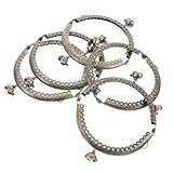 Poignée demi-ronde ergonomique : profitez d’un confort optimal grâce à la poignée demi-ronde intégrée à la structure arquée. idéale pour les loisirs créatifs et la fabrication de porte-monnaie, cette poignée est ornée d’un motif en relief et d’accessoires rétro