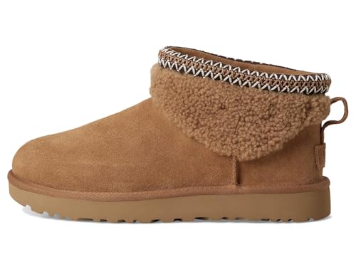 UGG Women's Classic Ultra Mini Maxi Curly Fashion Boot4