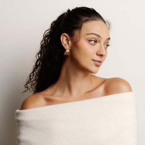 Chunky Vintage Hoop Earrings – Gold Statement Jewelry for Women4