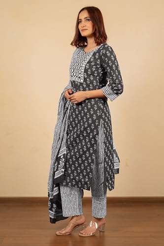 Image of MIRCHI FASHION Pure Cotton Women Straight Batik Print & Mirror Work Kurti Set with Dupatta and Pant