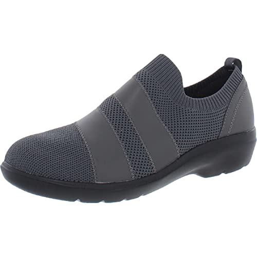 Image of Clarks Women's Sashlyn Edge Loafer