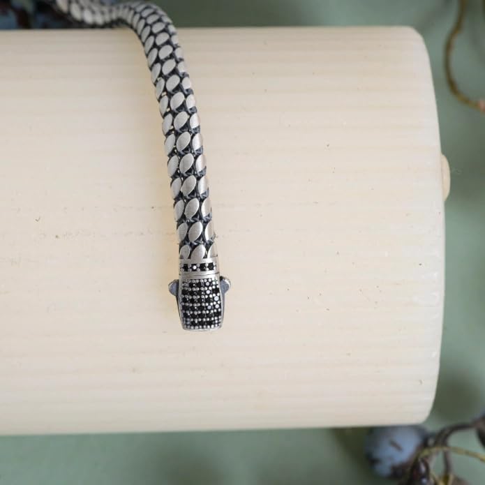 Image of Turkish Mesh Bracelet | Woven Chain Style Construction | 925 Sterling Silver | Flexible Wrist Design | Unisex Adult Wear