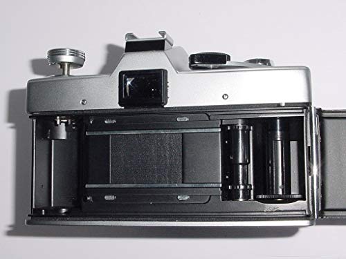 Minolta SRT-101/ SRT-100 35mm SLR Film Camera w/ 50mm Manual Focus Lens (Renewed)