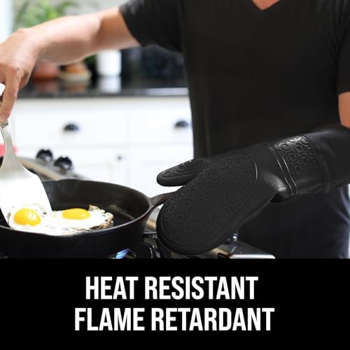 Image of BPA-Free Silicone Oven Mitts Ultra Heat Resistant up to 500F - Oven Mitts with Thick Cotton Liner - Long Slip Resistant Pot Holders, Flexible Oven Gloves - Black 14.7