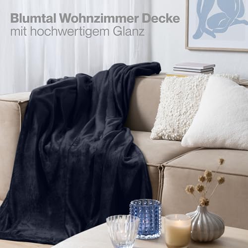 Blumtal Kuscheldecke flauschig - Oeko-TEX zertifizierte Fleecedecke 150x200 cm - weiche Wohndecke 150x200 cm - Decke Couch Wohn- & Kuscheldecke - Flauschdecke - Kuscheldecke Sofa/Decke Blau 150x200