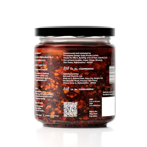 Image of SMALLBATCH Bean Infused Crispy Chilli Oil, Made with Fresh Ingredients, Perfect Condiment & Works as a Dip, Spread, Marinade, Saute, Stir-fry & Finishing Sauce, Pack of 1, 180 g, Pure Veg