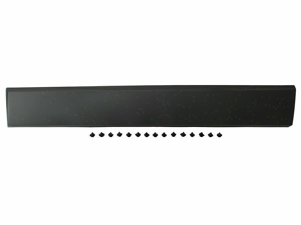 Panneau de Moulage Central Long côté Droit Compatible avec Trafic III, Vivaro B MK2, NV300, Talento 2015-2021 OE: 828208208R, 828208208