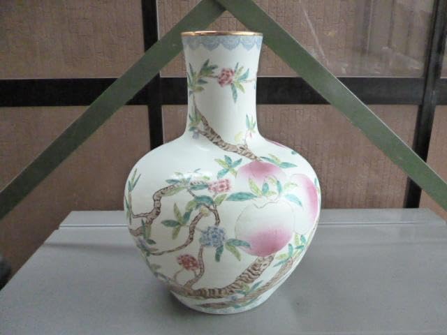 大清乾隆年製 粉彩桃図大壷 大清乾隆年製