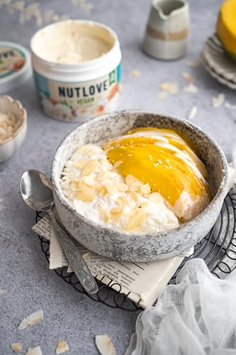 ALLNUTRITION Nutlove Coco Crunch - Kokoscreme - Brotaufstrich ohne Zucker - Zuckerfreie Weißer Crunch-Aufstrich mit Mandelflocken - Zuckerfreie Süssigkeiten - Aufstrich ohne Zucker - 500 g